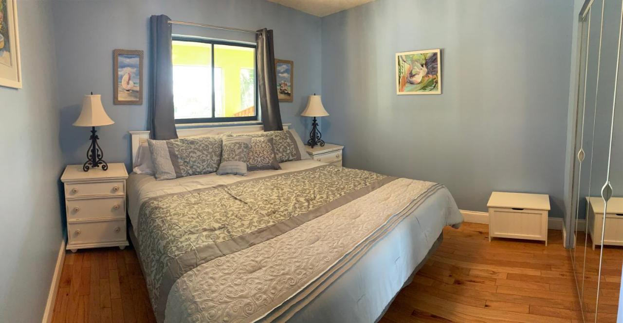 Off The Charts Inn Saint James City Екстериор снимка